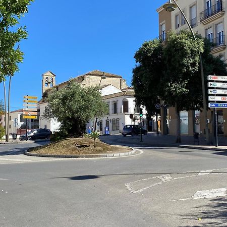 Central Train Station Appartament Jerez de la Frontera Exteriör bild